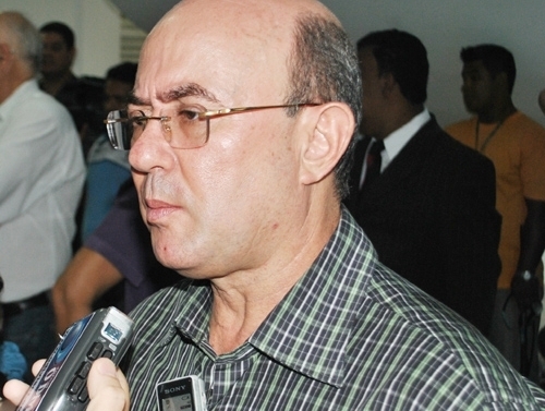O deputado Jos Riva, lider do PP, que negou crise interna