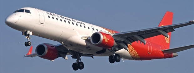 Foto divulgada pela agncia chinesa Xinhua mostra avio semelhante ao acidentado nesta tera-feira (24).
