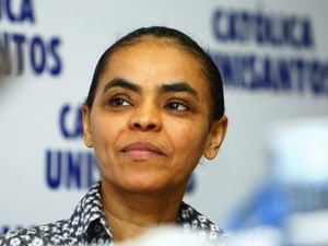 Marina Silva (PV) ministrou palestra na Universidade Catlica de Santos nesta segunda-feira (28)