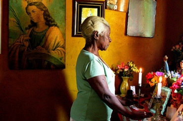 Dona Francisca: benzedeira far uma orao para Chapada dos Guimares