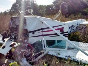 Acidente deixou piloto e 3 passageiros feridos