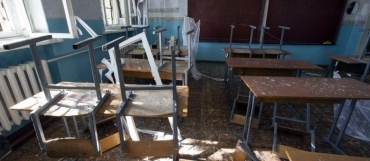 Escola na cidade de Donetsk foi atingida por projtil no primeiro dia do novo ano letivo