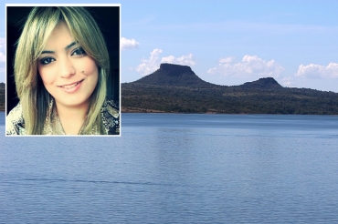 A advogada Eliana Braga, que resgatou as amigas; ao fundo, lago do Manso e Morro do Chapu