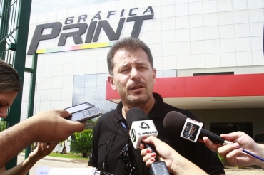 Delegado da Defaz, Carlos Cunha diz que outras oito grficas ainda sero investigadas