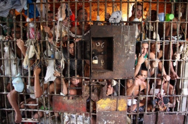 Prises brasileiras tm mais de 560 mil presos. Faltam 200 mil vagas