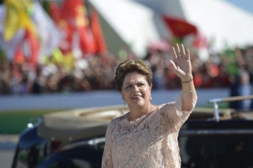 Dilma deve quebrar jejum de 1 ms sem falar com imprensa