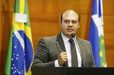 O deputado estadual Leonardo Albuquerque, que defendeu que presidente do PSD decida rumo do partido o quanto antes