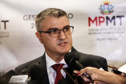 O chefe do MPE, Jos Antnio Borges: a favor de projeto aprovado pela AL