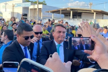 O presidente Jair Bolsonaro durante visita a Cuiab e Vrzea Grande em abril deste ano