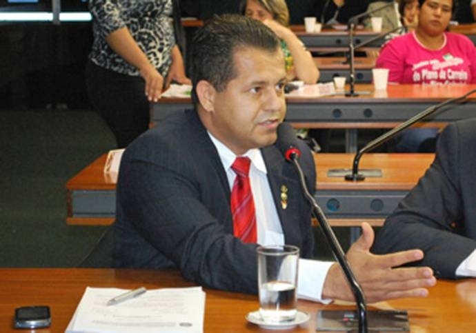 Deputado Valtenir Pereira prega equilbrio de foras nas eleies e defende reforma