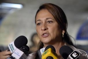 Senadora Ktia Abreu  citada no caso das cestas bsicas no TO 