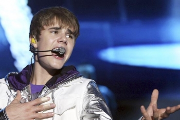 Justin Bieber e empresrio provocam fs brasileiros com dicas no Twitter sobre shows na Amrica do Sul