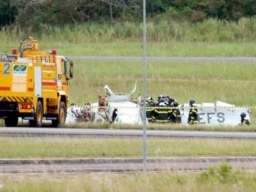 O avio caiu logo aps a decolagem no aeroporto de Manaus