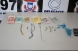 Objetos apreendidos com o tr�ficante Jonathan Moraes, considerado pela policia como um dos principais fornecedores de pequenas bocas de fumo da cidade.