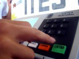 Mais de 6 mil eleitores podem ter t�tulo cancelado
