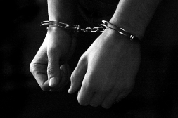 Menor � apreendido acusado de tr�fico de drogas