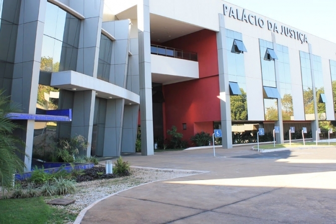 Sente  da juza Selma Rosane Santos Arruda da Vara Especializada Contra o Crime Organizado Crimes