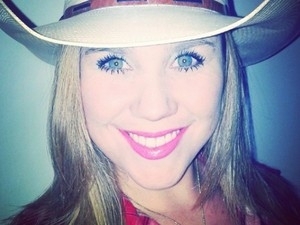 Loanne Rodrigues foi encontrada morta junto com o padrasto