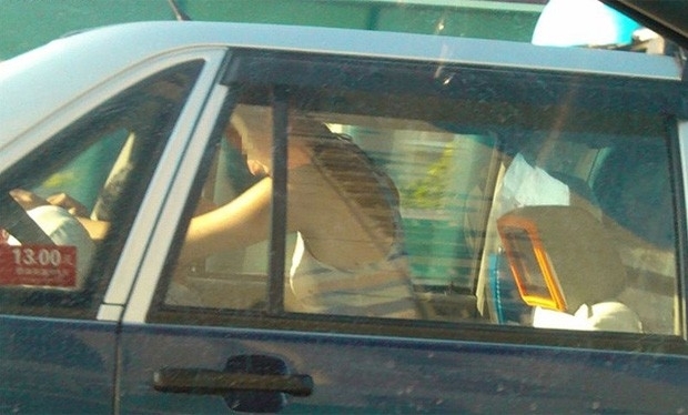 Casal foi flagrado durante ato sexual dentro de txi em movimento na China