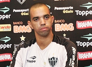 Diego Tardelli durante coletiva do Atl�tico-MG 