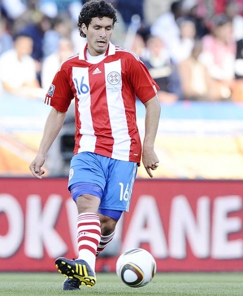 Cristian Riveros em a��o pela sele��o do Paraguai