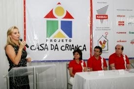 Secretria destaca importncia de parcerias que melhorem o atendimento dos pacientes 