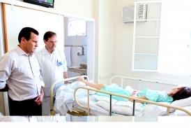 Governador Silval Barbosa conhece Hospital de Cncer em Barretos SP