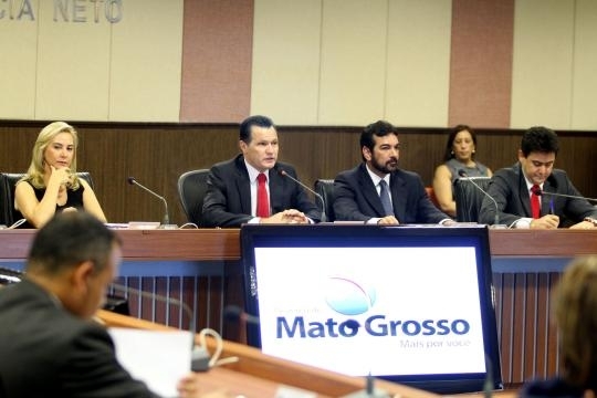 Governador Silval Barbosa realiza reunio de secretariado