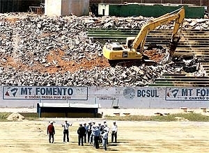 Obras no estdio Verdo, em Cuiab