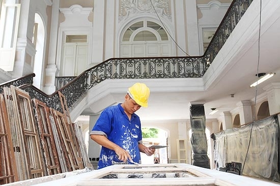 Em reforma do Palcio Guanabara, sede do governo do Rio, tcnicos descobrem algumas preciosidades