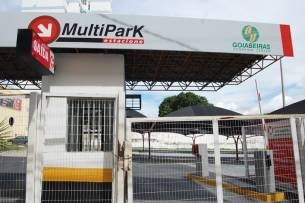 Estacionamento externo do Goiabeiras, sob a Multiparlk: fechado por deciso judicial 