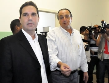 Zaeli e Pedro Henry fizeram uma vistoria nas obras do Pronto Socorro de VG