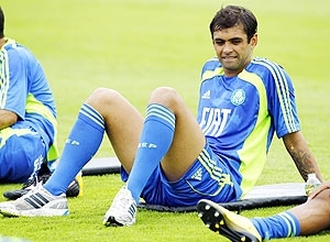 Danilo durante treino do Palmeiras 