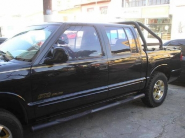 Dupla tentou roubar uma caminhonete S10, na cidade de Vrzea Grande 