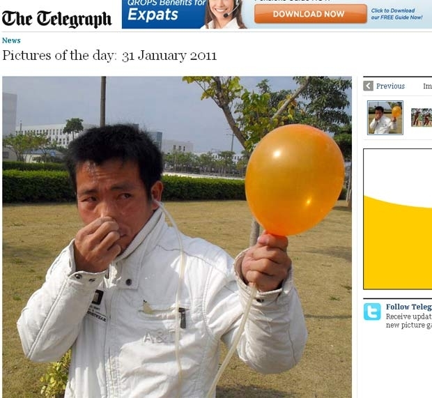 Zhang Xijiang consegue encher bales com o ouvido