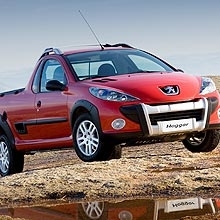 Picape Hoggar foi lanada em maio de 2010 no Brasil, nas verses 1.4 e 1.6, ambos flex