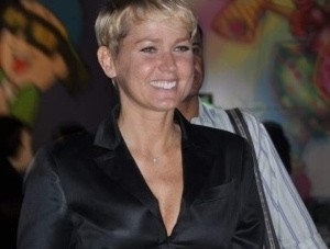 A apresentadora Xuxa, que passar das manhs para as tardes de sbado na tentativa de rejuvenescer horrio