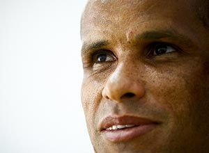 Rivaldo  presidente e jogador do Mogi Mirim