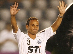 Apresentao do jogador Lo no Santos , em 2009