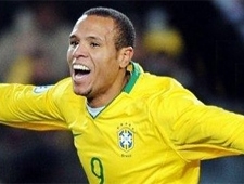 Lus Fabiano fica mais longe do Timo