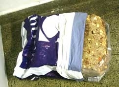 ltima vtima foi morta com tiro e pedrada na cabea. Familiares disseram que era usurio de droga