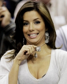 A atriz Eva Longoria, que fez fotos sensuais para salvar seu restaurante da fal�ncia 
