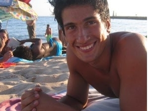 Seabra espancou e depois cortou os testculos do jornalista com um abridor de garrafas em um hotel