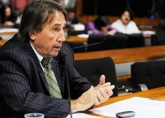 O deputado federal reeleito Eliene Lima assume a Secretaria de Cincia e Tecnologia e abre vaga para o suplente Geller