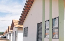 Entre as exig�ncias est� renda mensal familiar entre zero e 3 sal�rios m�nimos