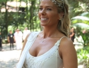 Galisteu  me de primeira viagem