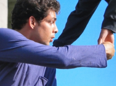 Danilo compra drogas 