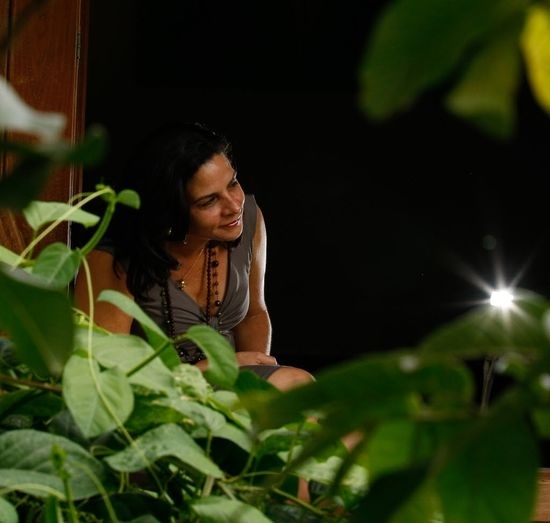 Adriana Vilella, filha do casal Villela, em sua casa e ateli� no Lago Sul de Bras�lia