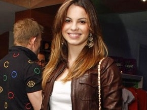 Sthefany Brito bate na trave e no consegue personagem na novela Pisa na Ful