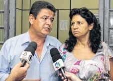 Pai e me tm esperana do filho se recuperar e pedem oraes